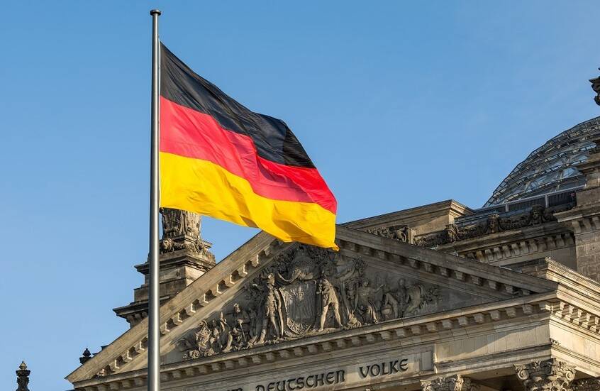 ألمانيا تواجه نقص الكفاءات ودعوة لاستقدام عمالة من الخارج