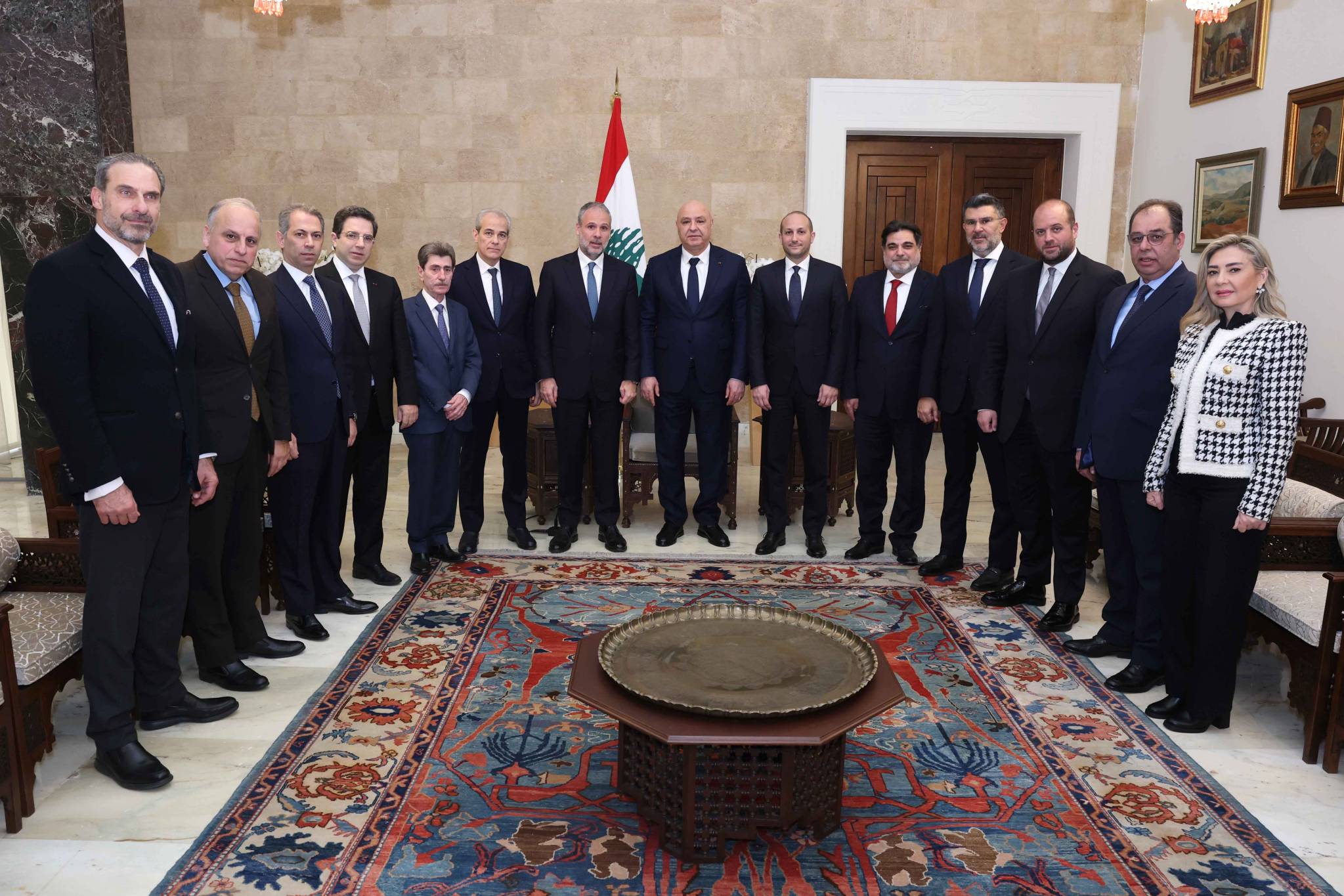 رئيس الجمهوريّة: للركون الى الضمير والعدالة لينتظم عمل القضاة والمحامين
ومجلس الوزراء سيدرس مسألة الإسراع في بت قضايا الموقوفين اللبنانيين والسوريين