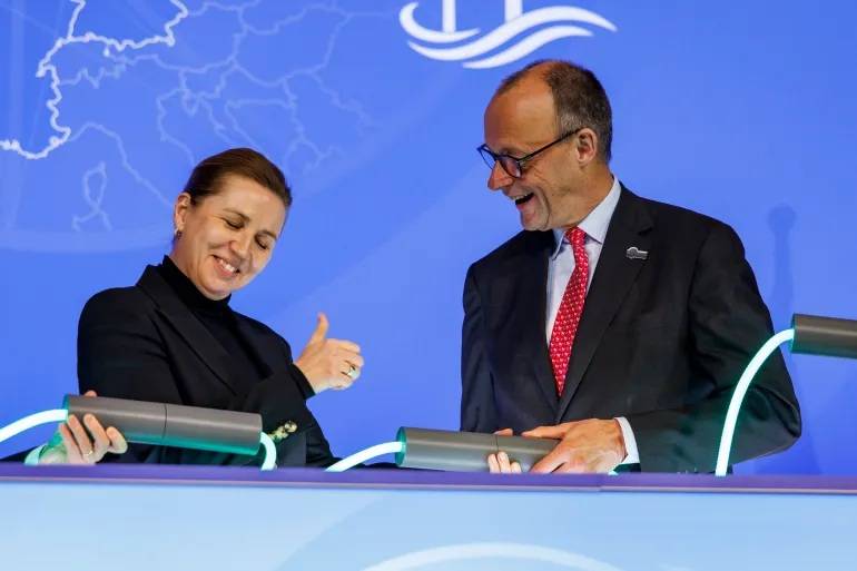 الدنمارك وغرينلاند تتحركان أوروبياً لمواجهة طموحات ترامب