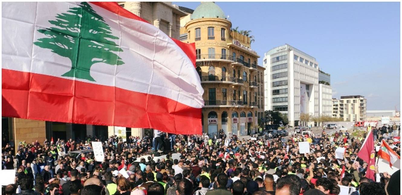 اعتصام في ساحة رياض الصلح للجان
المستأجرين للاماكن غير السكنية والسكنية