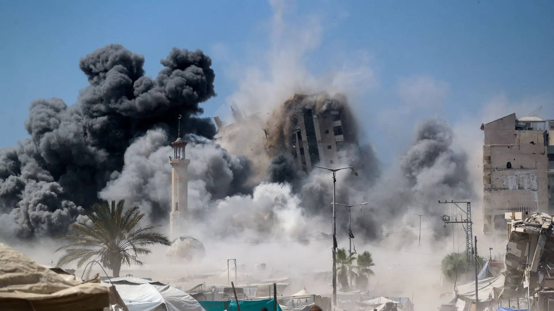 غارات جوية وعمليات نسف عنيفة للاحتلال في غزة