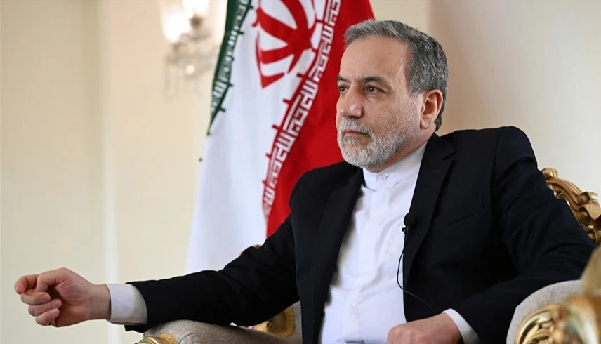 عراقجي: على واشنطن 