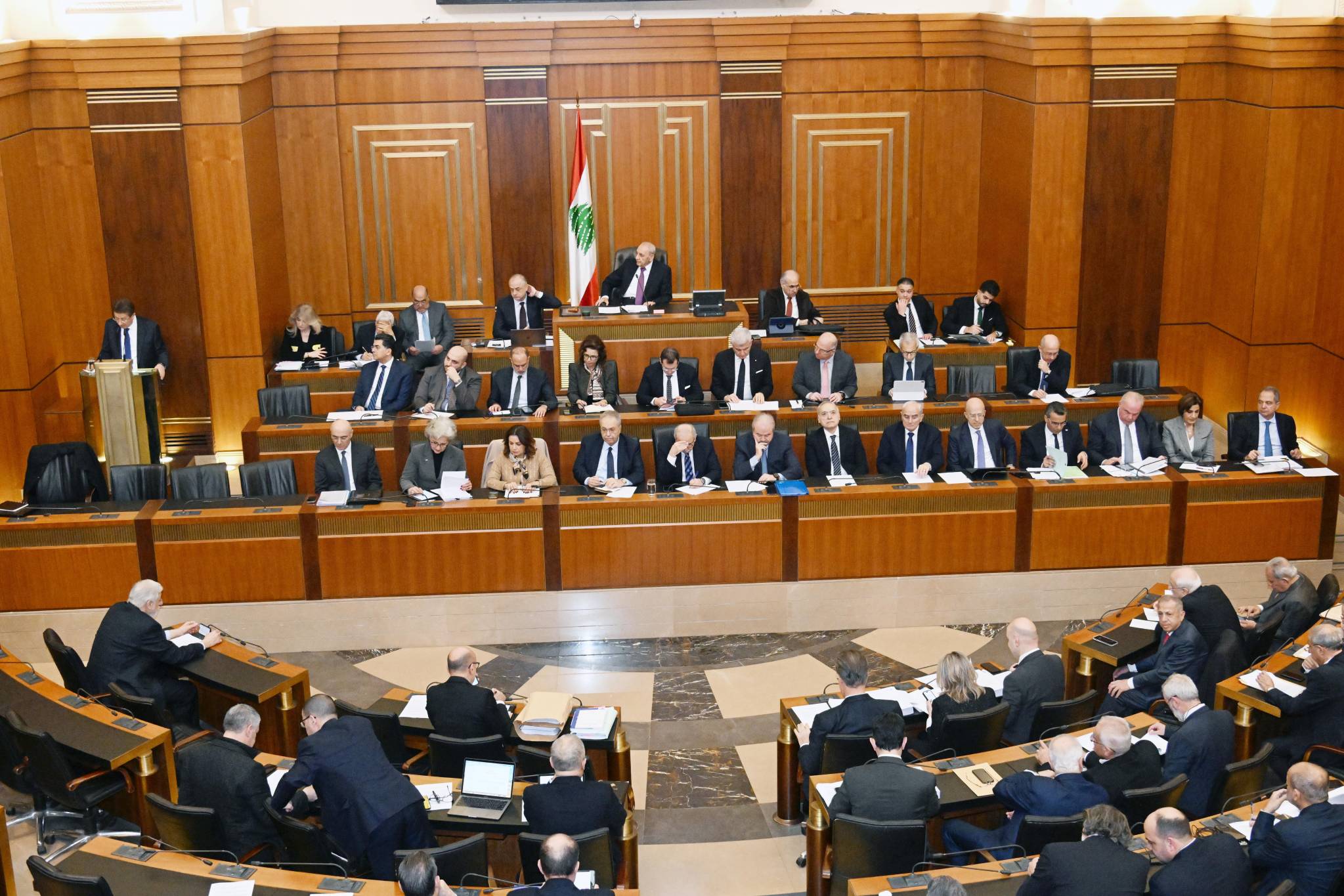 مجلس النواب يُناقش مُوازنة الحكومة على وقع احتجاجات القطاع العام والمتقاعدين
بري يقطع الطريق على التوسّع بالخطاب السياسي: لبنان قام بواجباته كاملاً... و<اسرائيل> لم تلتزم