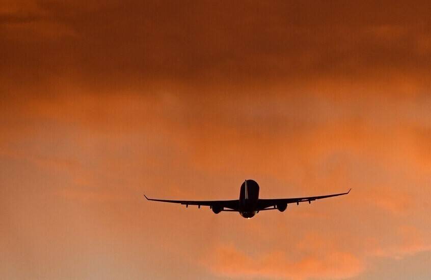 15 قتيلاً في تحطم طائرة بكولومبيا