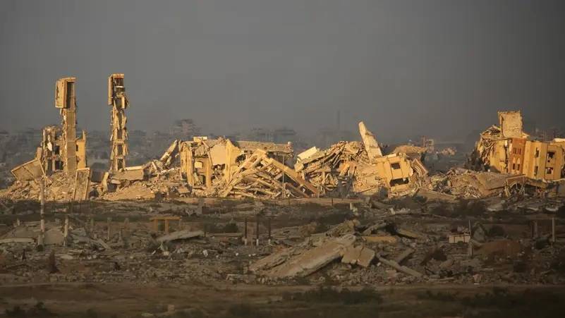 استمرار القصف 