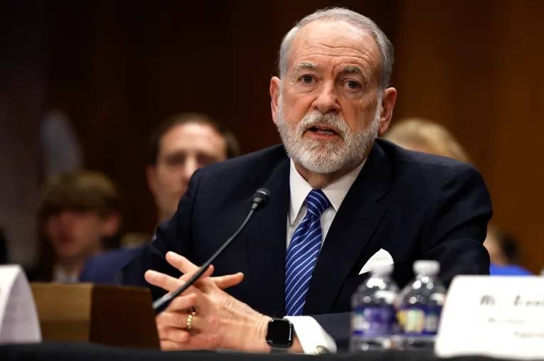 السفير الأميركي في 