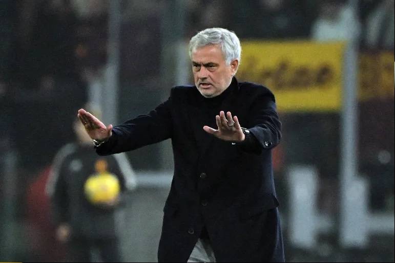 كيف أعاد سقوط ريال مدريد مورينيو إلى الحياة؟