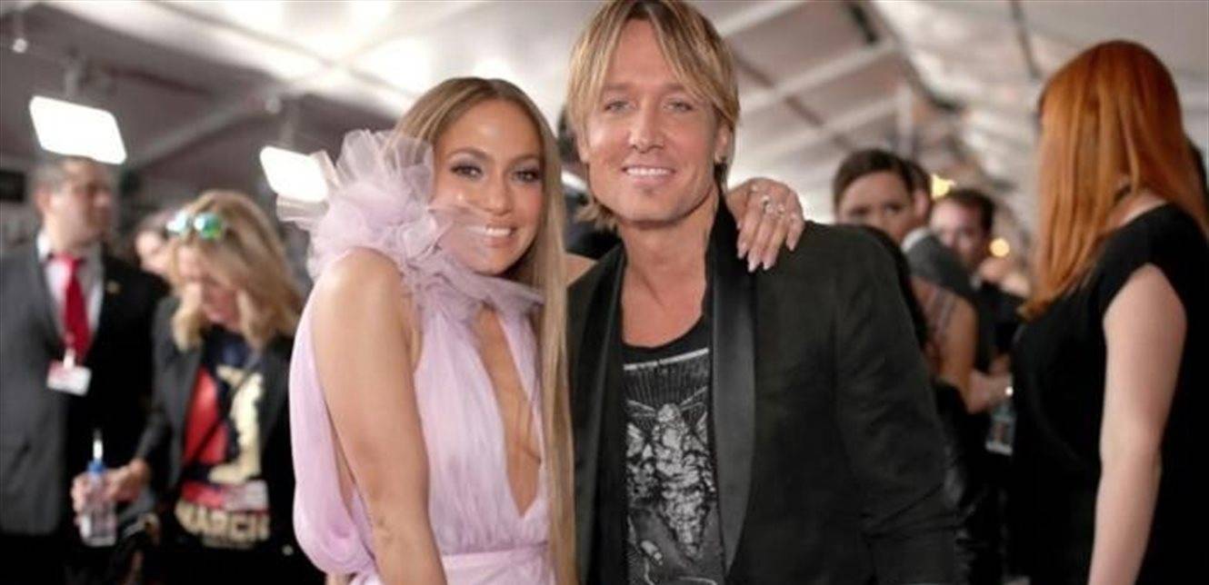 هل يجمع الحبّ والموسيقى جنيفر لوبيز وكيث أوربان من جديد؟