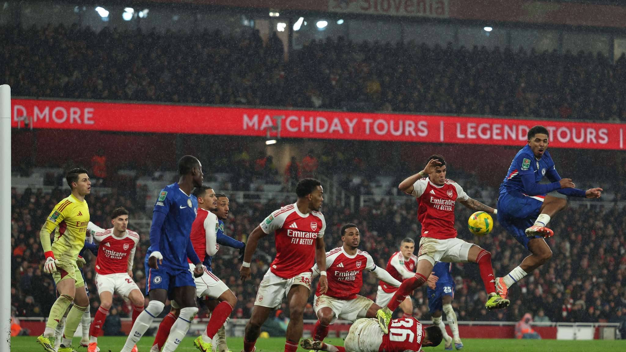 أرسنال يعبر عقبة تشيلسي ويبلغ نهائي كأس الرابطة الإنكليزية