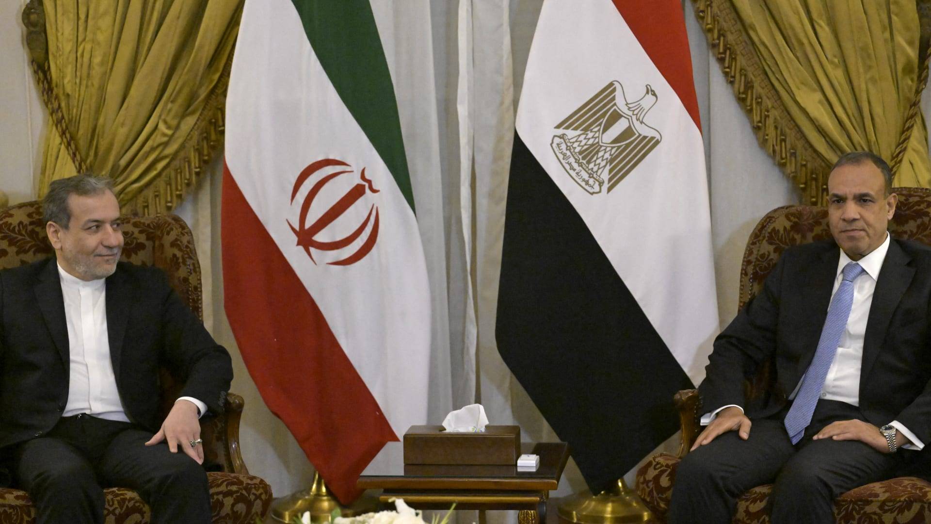 مصر تدعم أي حل دبلوماسي بين ايران واميركا