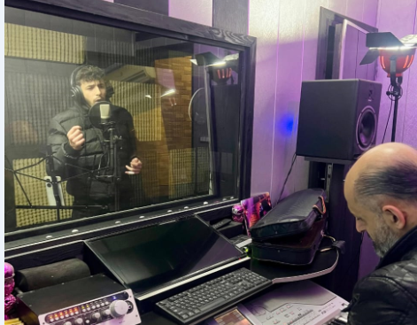 من الحب إلى الدين…إلياس طوبيا بخطوة فنية جديدة