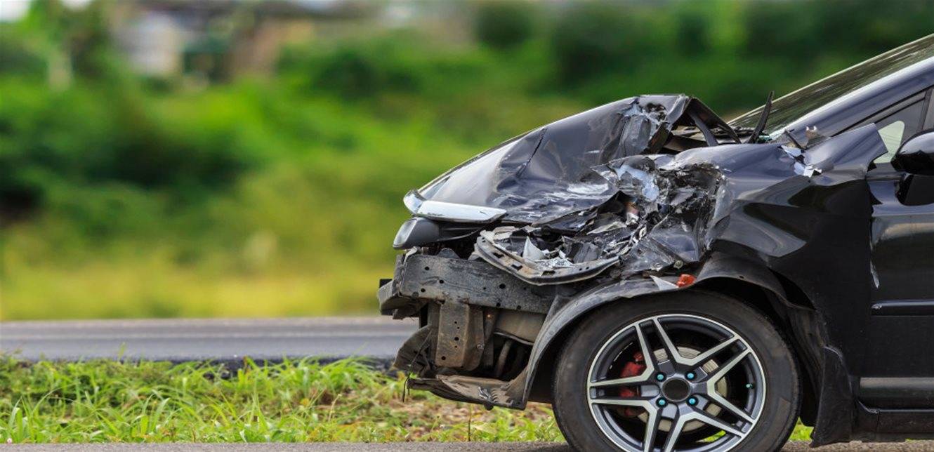 كانت برفقة شقيقها.. وفاة فنانة عربية بعد تعرضها لحادث سير مروع في مصر