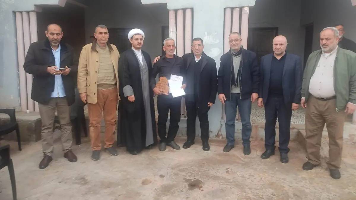 الحاج حسن في زيارة لعائلة الأسير فهدة:الضغط مستمر بشأن الملف