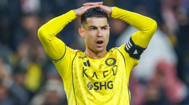 التصعيد مستمر... هل وصلت رحلة رونالدو في السعودية الى نهايتها؟