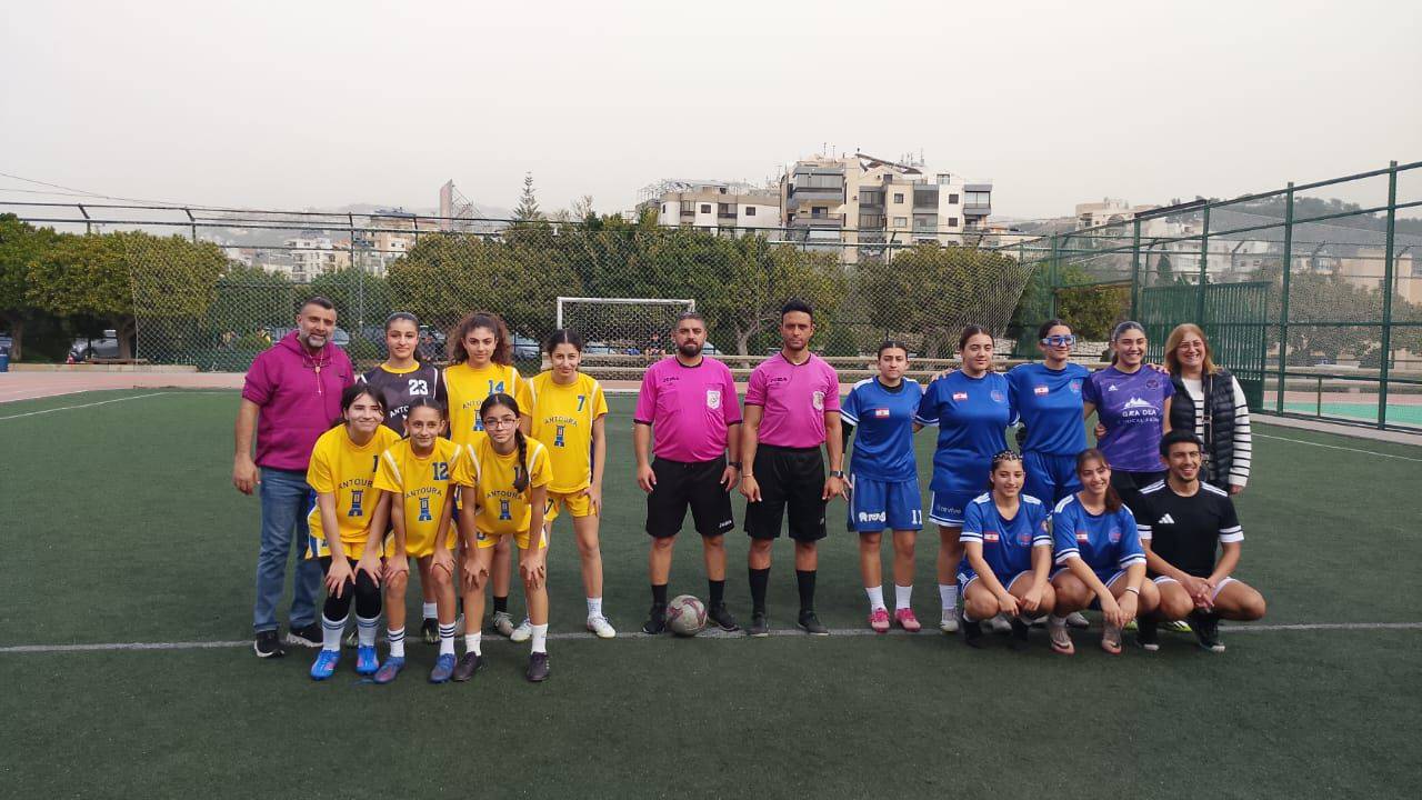 بطولتا كرة القدم المصغرة وكرة السلة
المدرسية في قضاءي كسروان جبيل