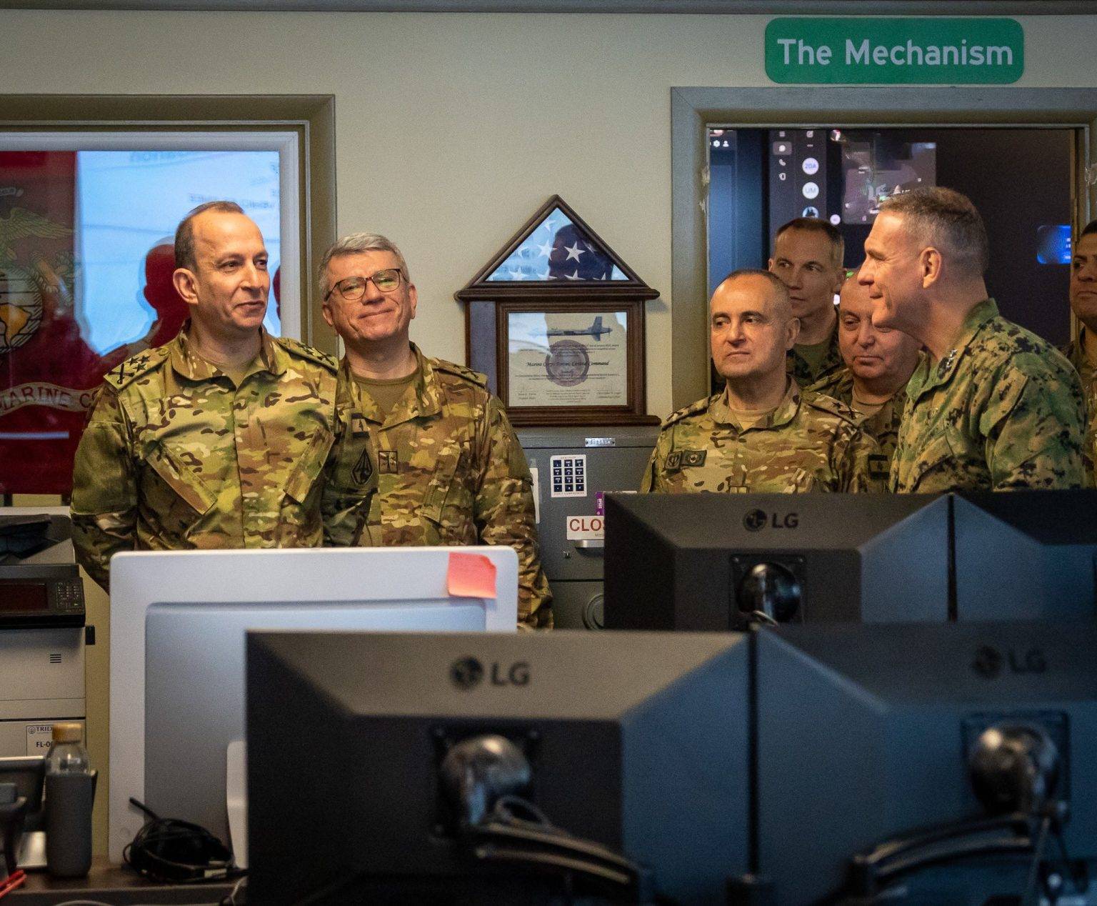 هيكل في واشنطن... زيارة غير عادية!