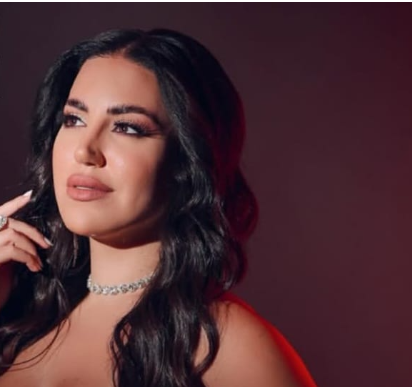 يارا قرقماز تحيي أمسية فنية رائعة!