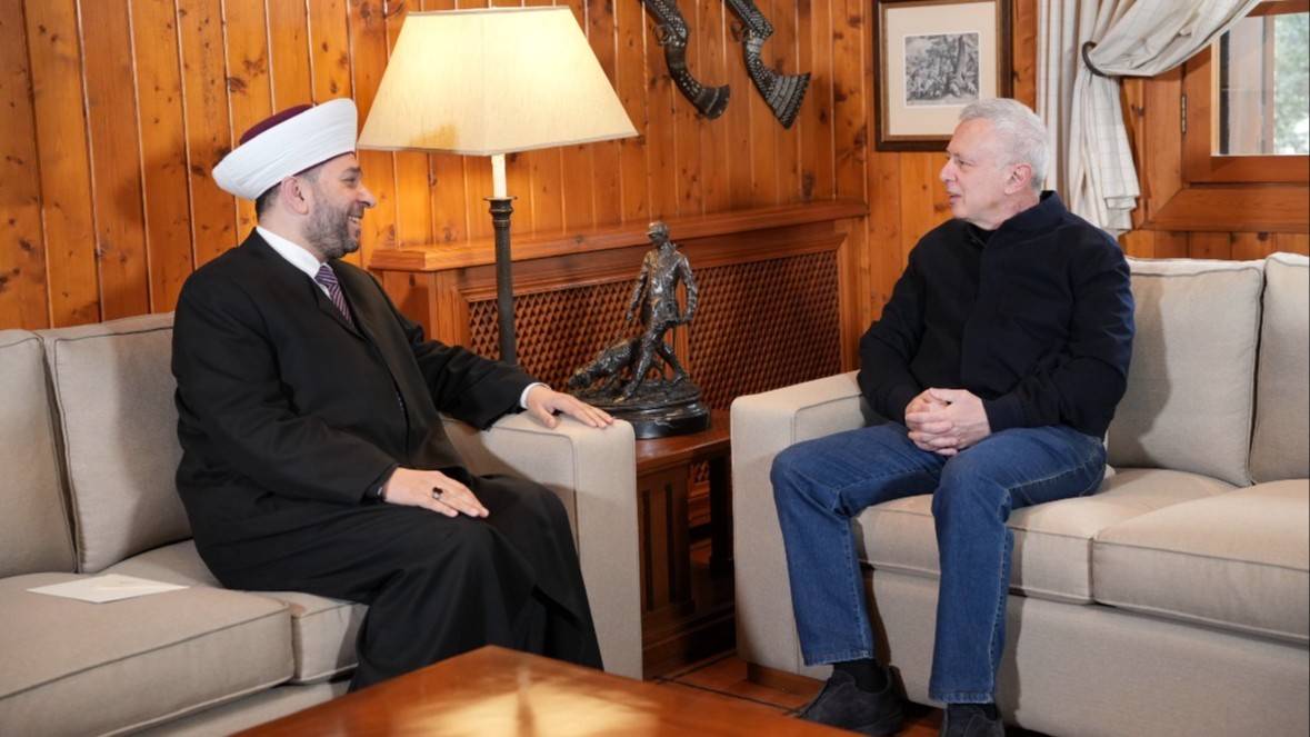 فرنجية يتلقّى دعوة لإفطار دار الفتوى