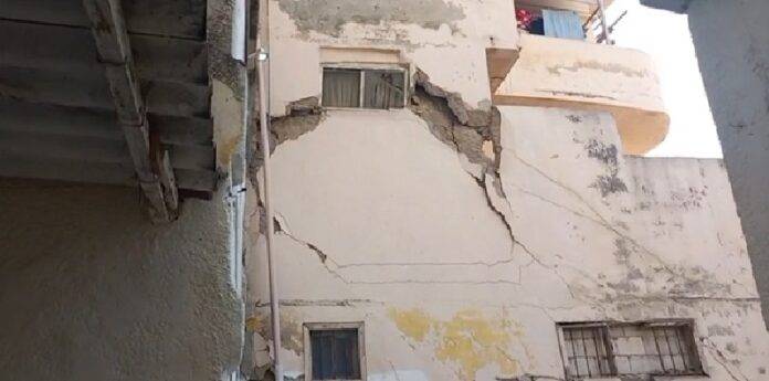 رصاص تحذيري لإخلاء مبنى مهدّد بالسقوط في طرابلس
