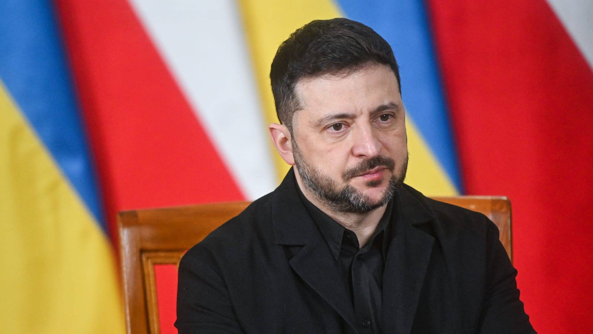 زيلينسكي: واشنطن تسعى لوقف الحرب الروسية بحلول حزيران!