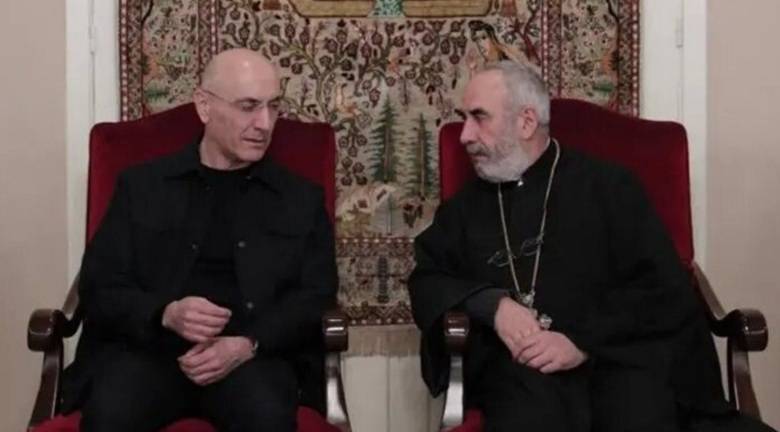 الحجار زار دير مار يوحنا الصابغ- الخنشارة:
لضرورة الحفاظ على قيم العيش المشترك