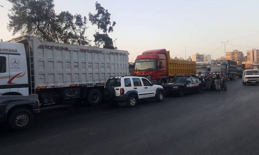 بعد القرار السوري.. اتحاد نقابات الشحن يتهم الدولة اللبنانية بالتقاعس