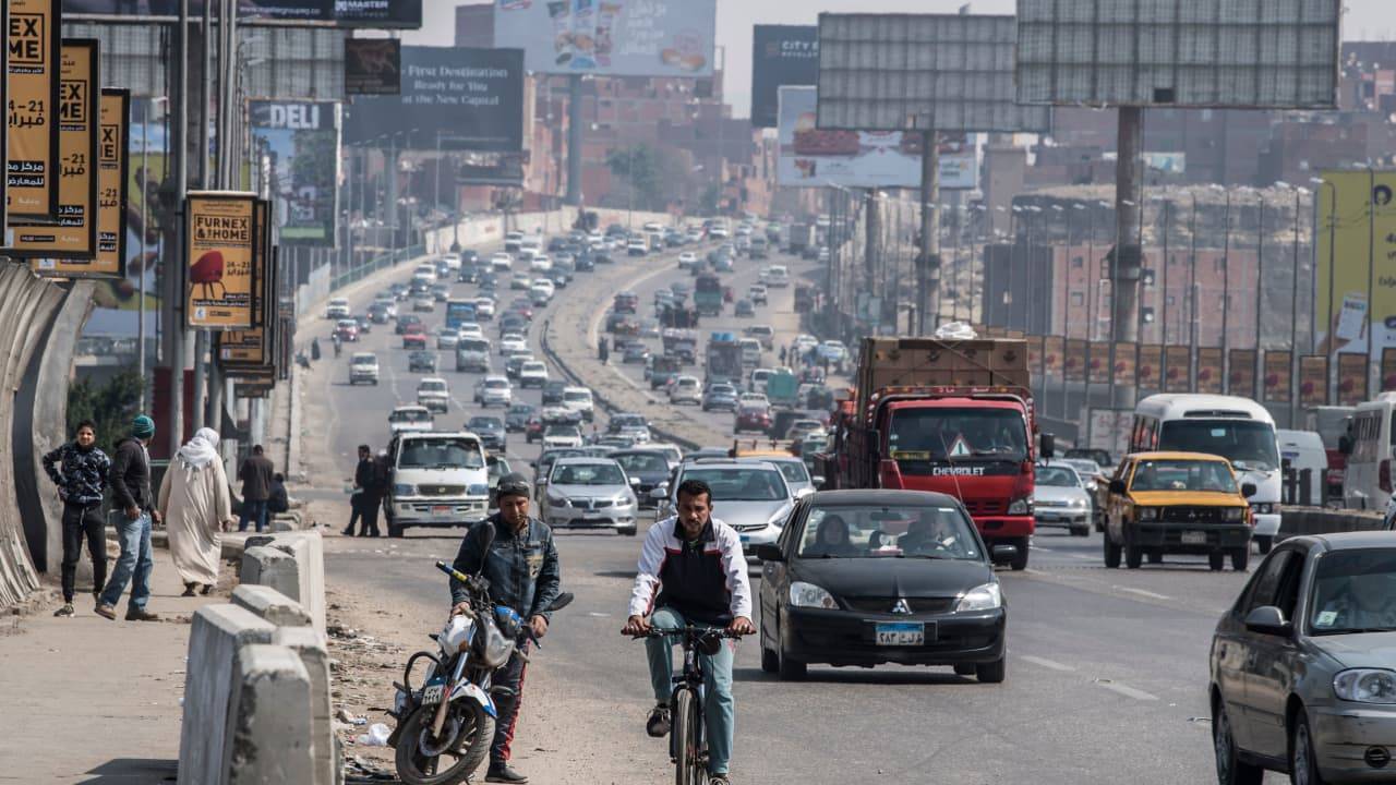 مأساة بالجيزة: شاحن الهاتف ينهي حياة الزوج