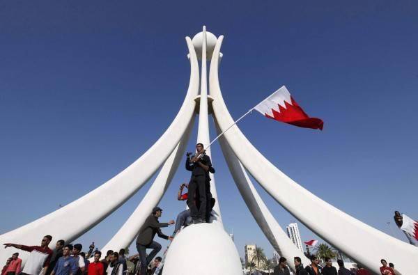 بمناسبة الذكرى الـ 15 لانتفاضة البحرين... مطالبة بريطانية للإفراج عن المعتقلين