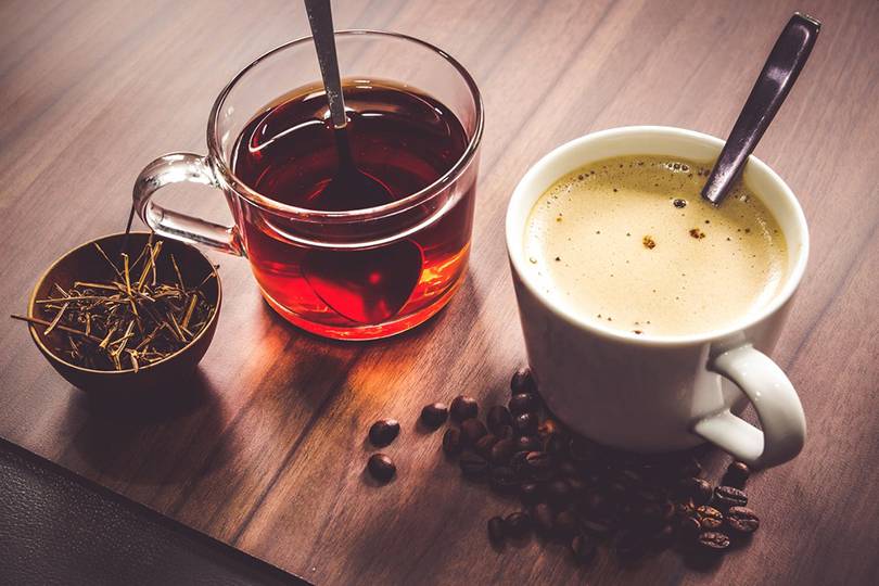 هل يقلّل الشاي والقهوة يوميًا من خطر الخرف؟