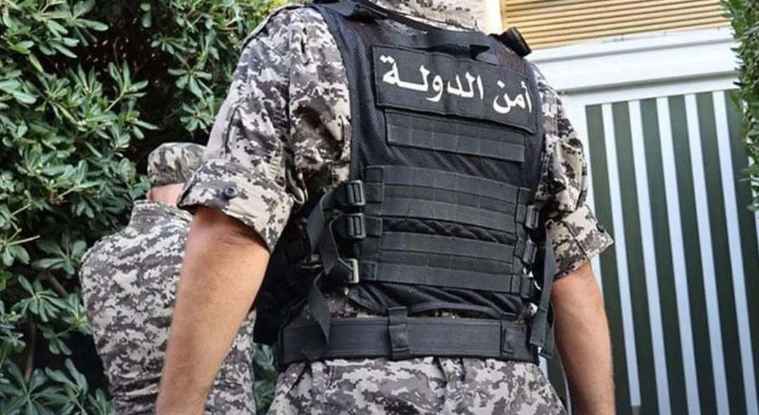 نصب واحتيال بمئات آلاف الدولارات… وأمن الدولة كانت بالمرصاد