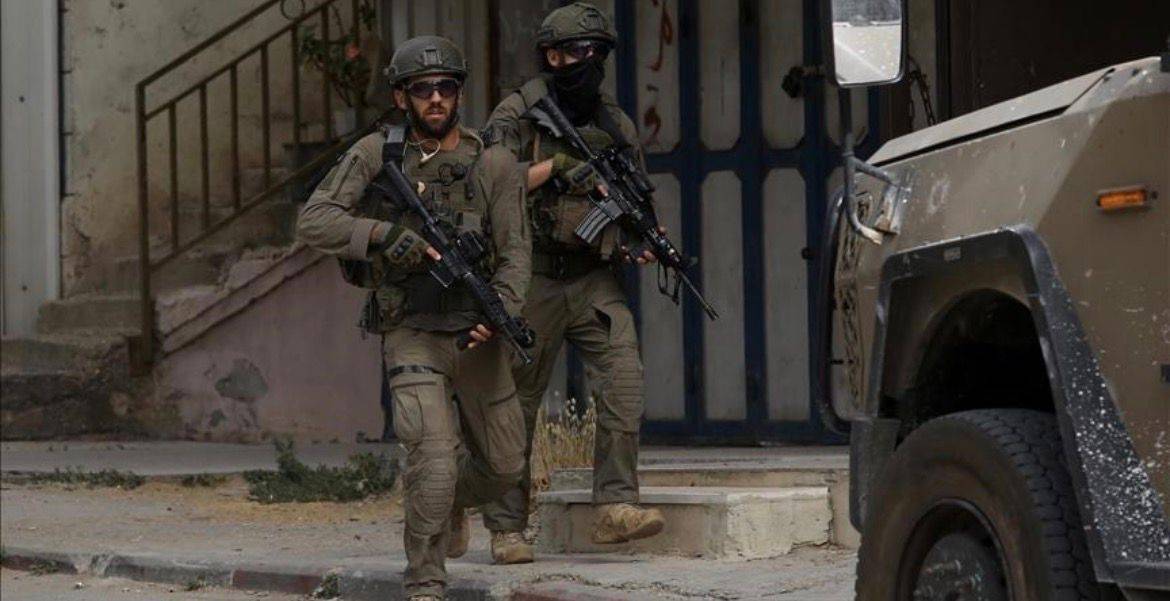 "يديعوت أحرونوت": "إسرائيل" تعتقل صحافياً بتهمة تواصله مع إيران