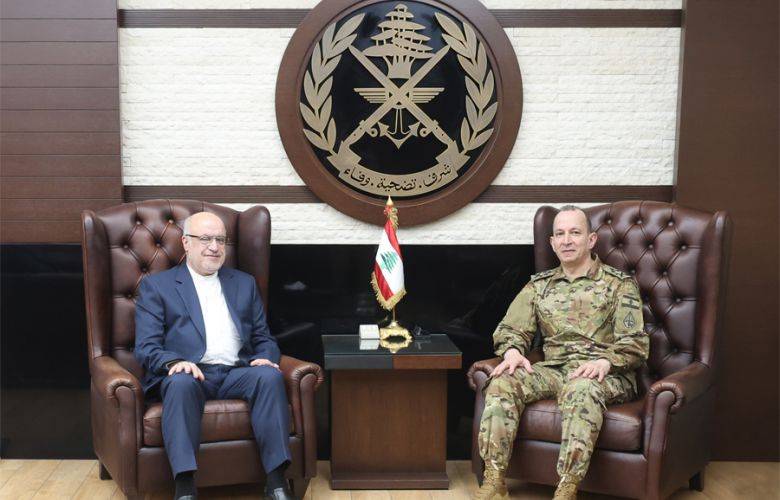 أماني زار عون وسلام وهيكل مودّعًا