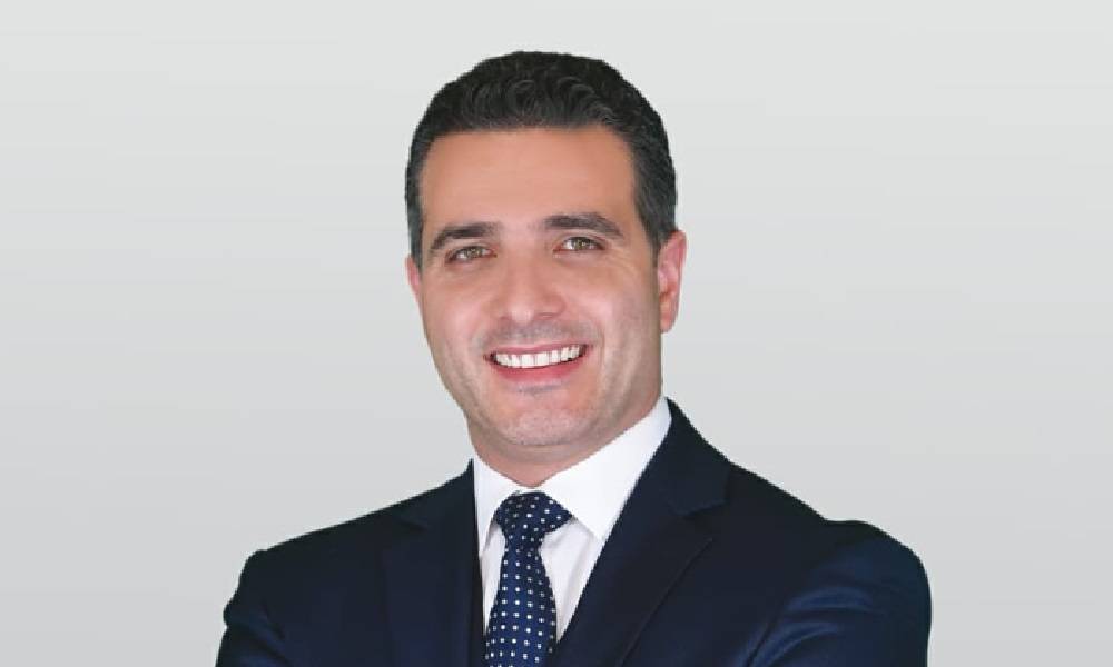 مطر من أمام ضريح الحريري: هنا نحترم التاريخ