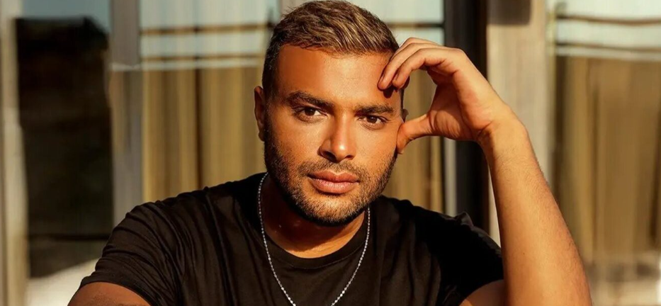 بشكل مفاجئ… رامي صبري يعلن انسحابه من غناء تتر مسلسل "وننسى اللي كان"!