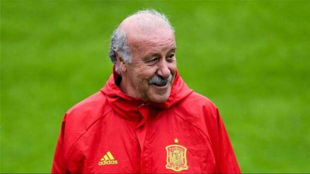 ديل بوسكي: راؤول كان يستحق فرصة تدريب ريال مدريد