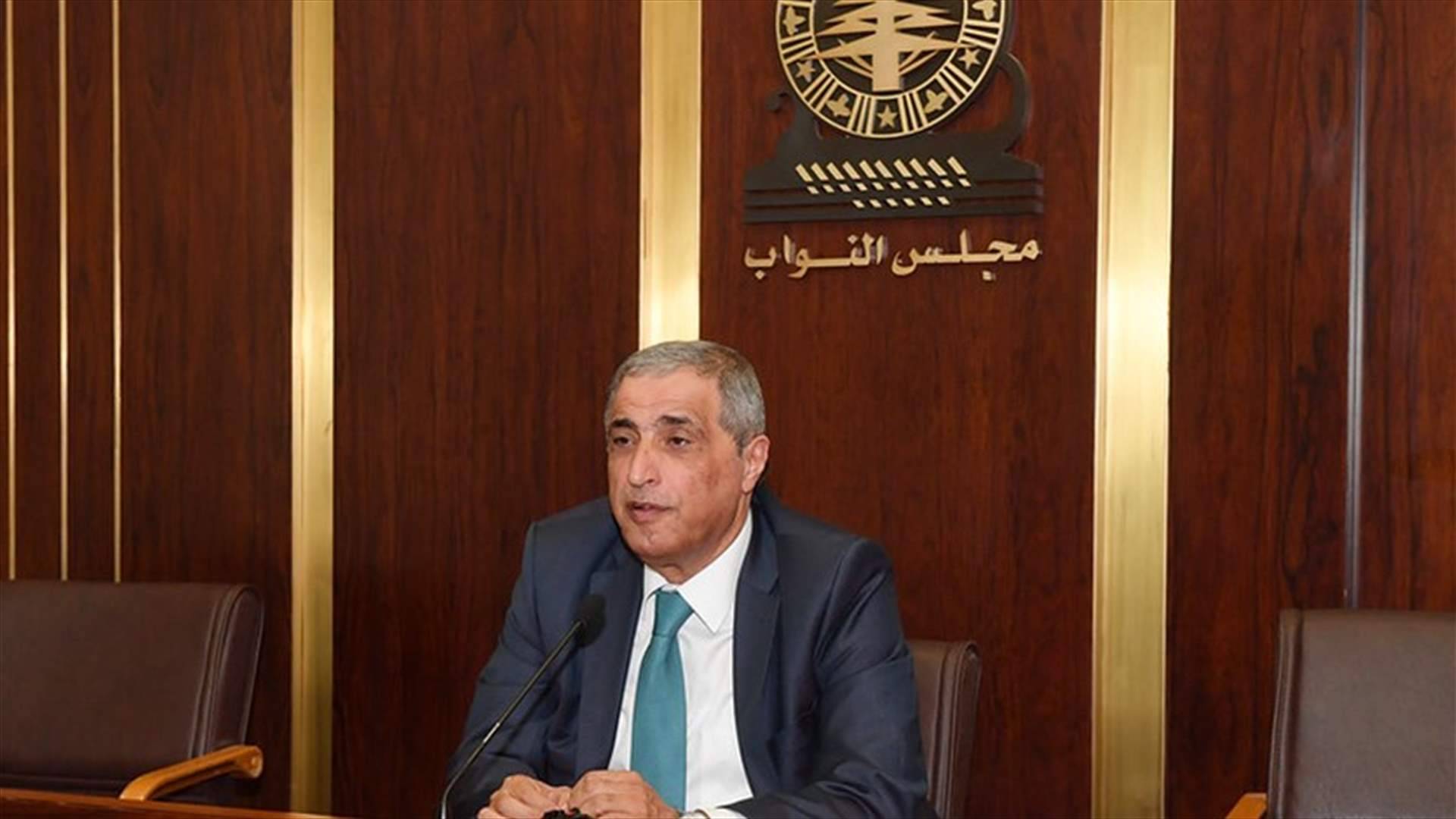 هاشم: الانتخابات في موعدها وفق القانون النافذ