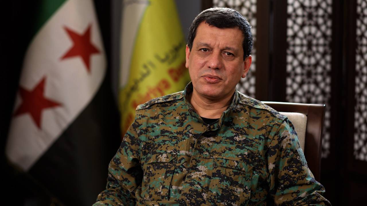 عبدي: دمج "قسد" في مؤسسات الدولة سيستغرق وقتاً