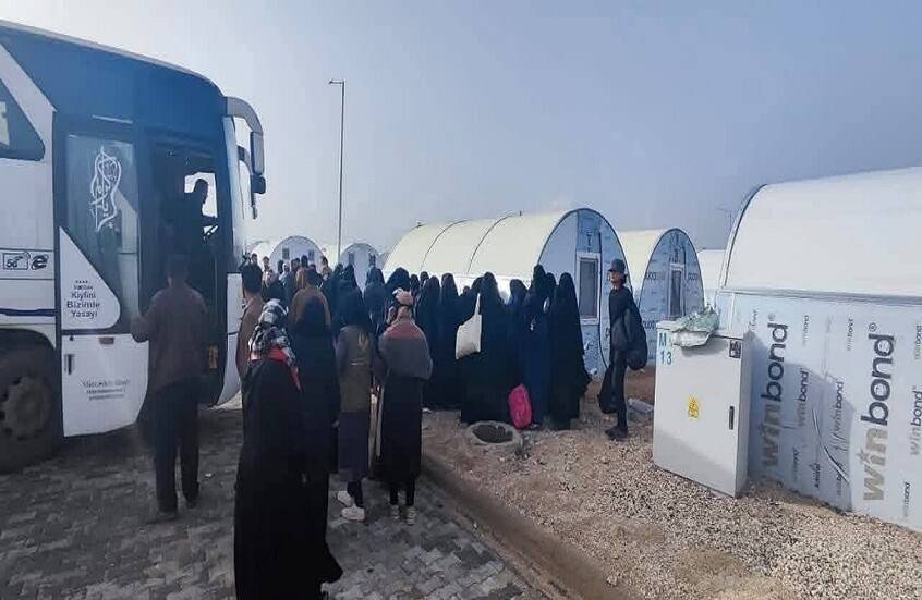 عمليات إجلاء جديدة للمقيمين المتبقين في مخيم الهول