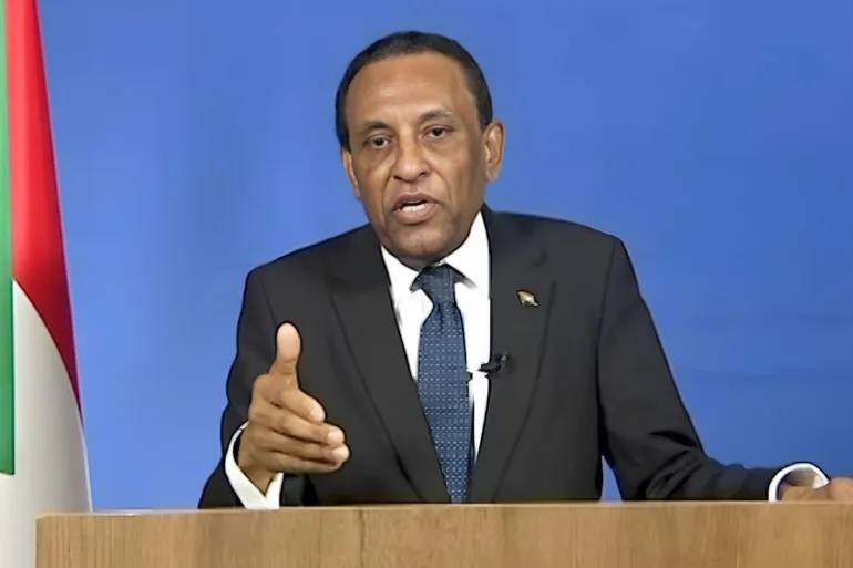 رئيس الوزراء السوداني: لدينا مبادرة تحظى بدعم داخلي وخارجي