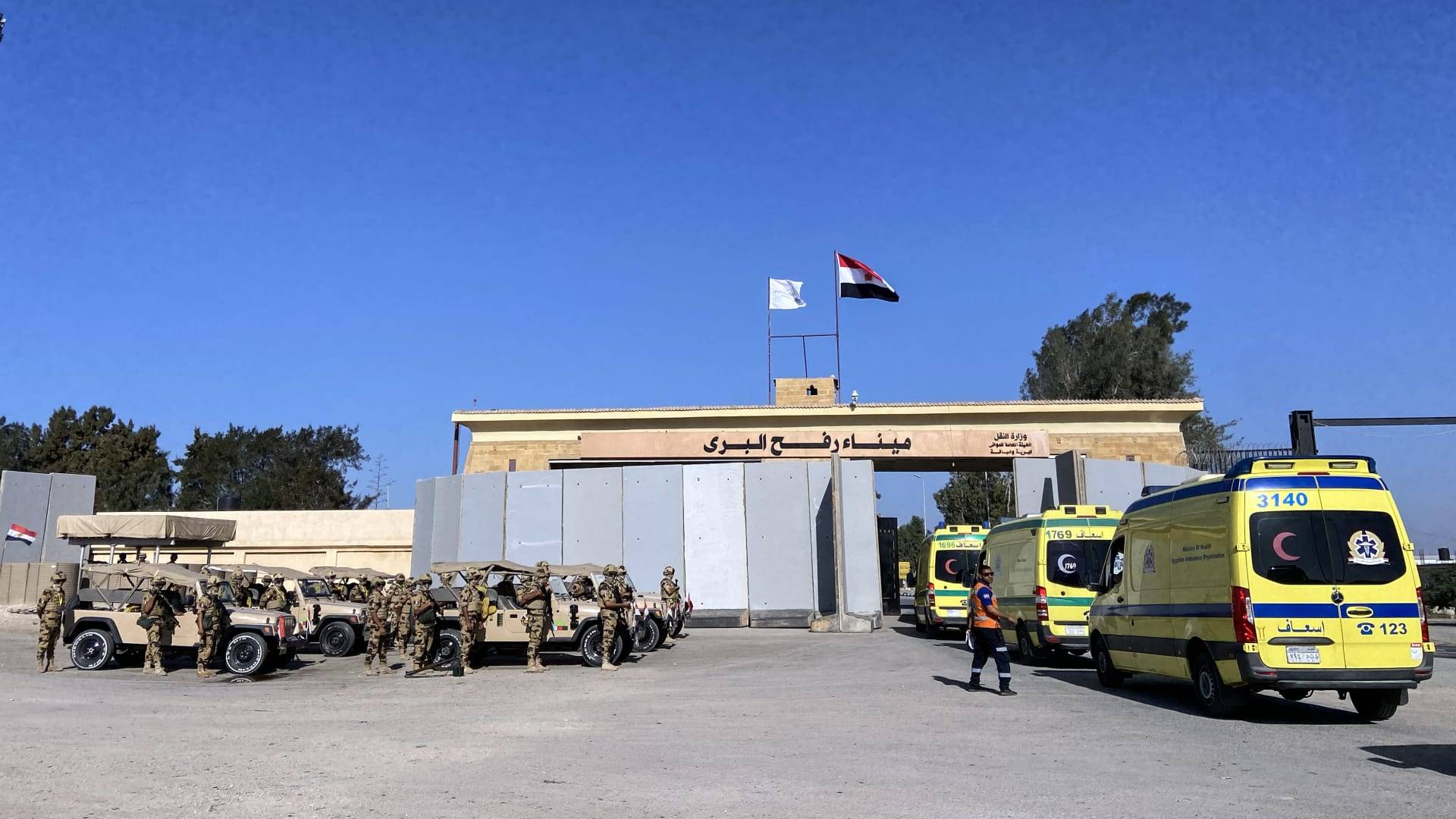 في غزة... 33% فقط من المسافرين تمكنوا من عبور معبر رفح