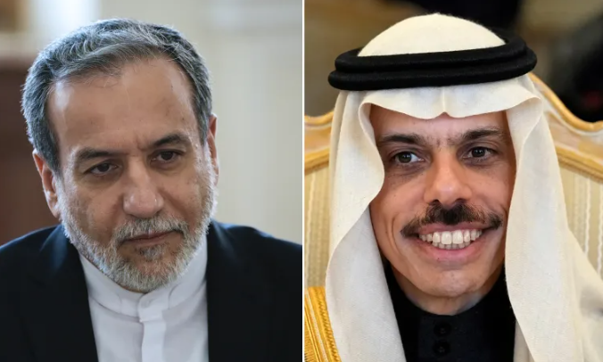 عراقجي بحث مع بن فرحان هاتفيًا وضع "مفاوضات جنيف"