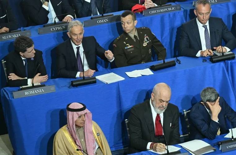 بلير: "إسرائيل" ستقوم بفحص قوة الشرطة الجديدة في غزة