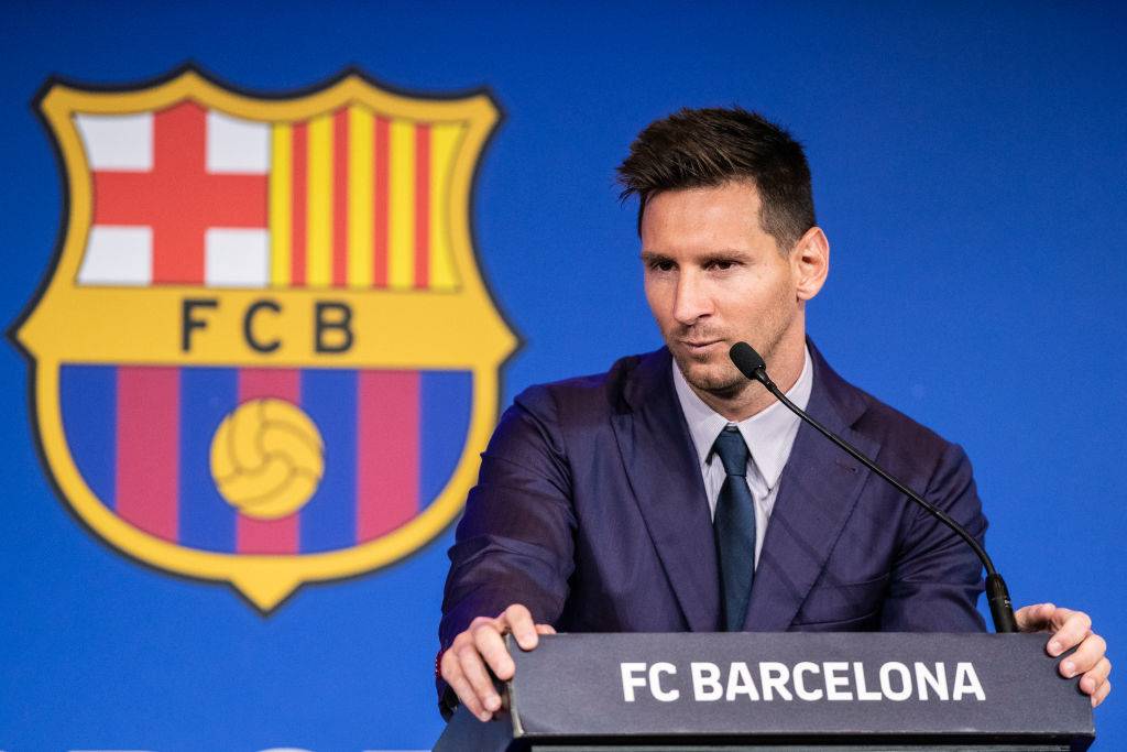 "هكذا أنقذنا برشلونة"... لابورتا يروي تفاصيل رحيل ميسي