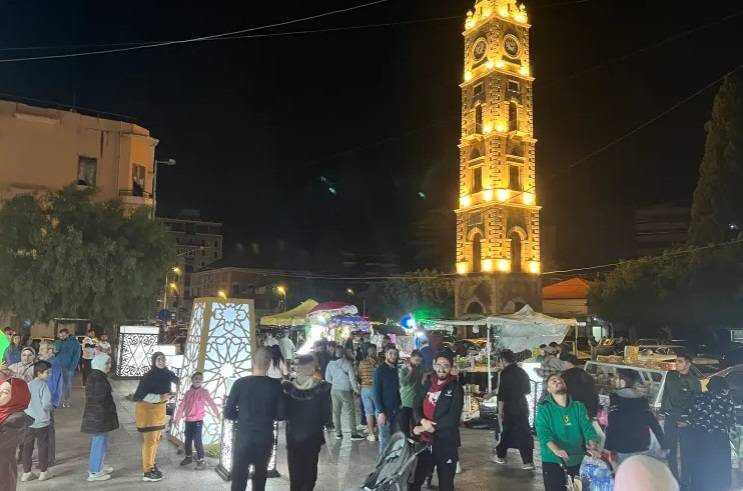 من جامع طينال إلى "إنستغرام"… كيف تغيّر رمضان طرابلس؟
