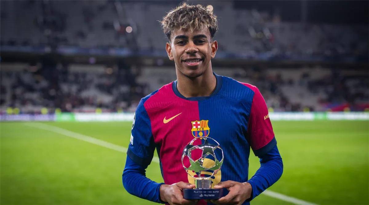 لامين يامال الأفضل في برشلونة