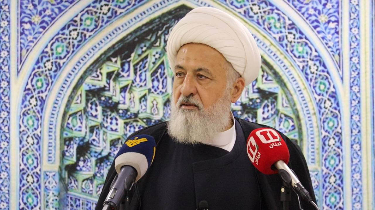 الخطيب ناعياً الخامنئي: قدم نفسه شهيدا في مواجهة قوى الكفر والارهاب