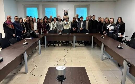 كرامي: تمكين الأساتذة من مواكبة روح المناهج المطوّرة