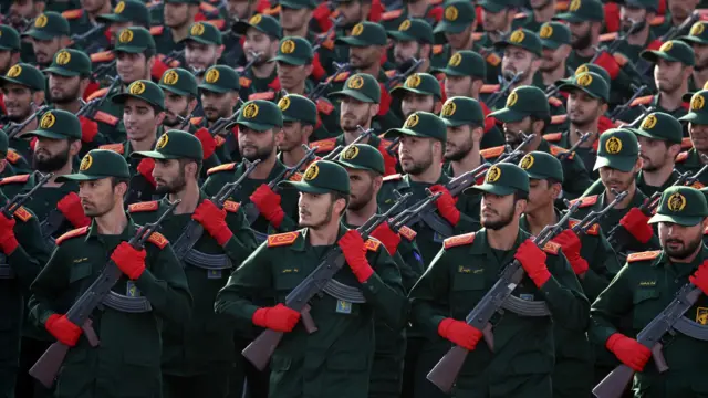 حرس الثورة: مقتل وإصابة 560 أميركياً في هجماتنا على قواعد المنطقة