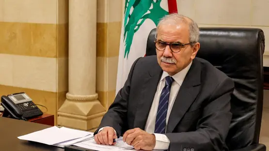 سلام يبحث كيفية صون الاستقرار المالي في هذه الظروف