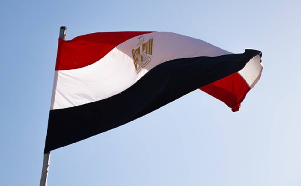 الخارجية المصرية تكثّف متابعة المصريين العالقين في المنطقة